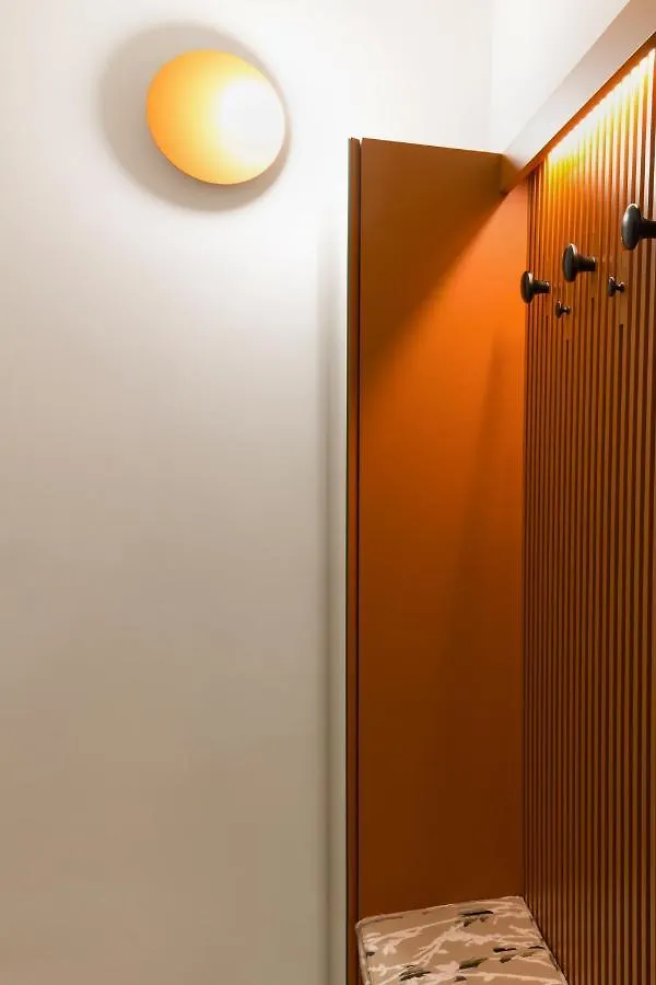 Appartamento Joivy Smart 1-Bed With Modern Amenities Milano